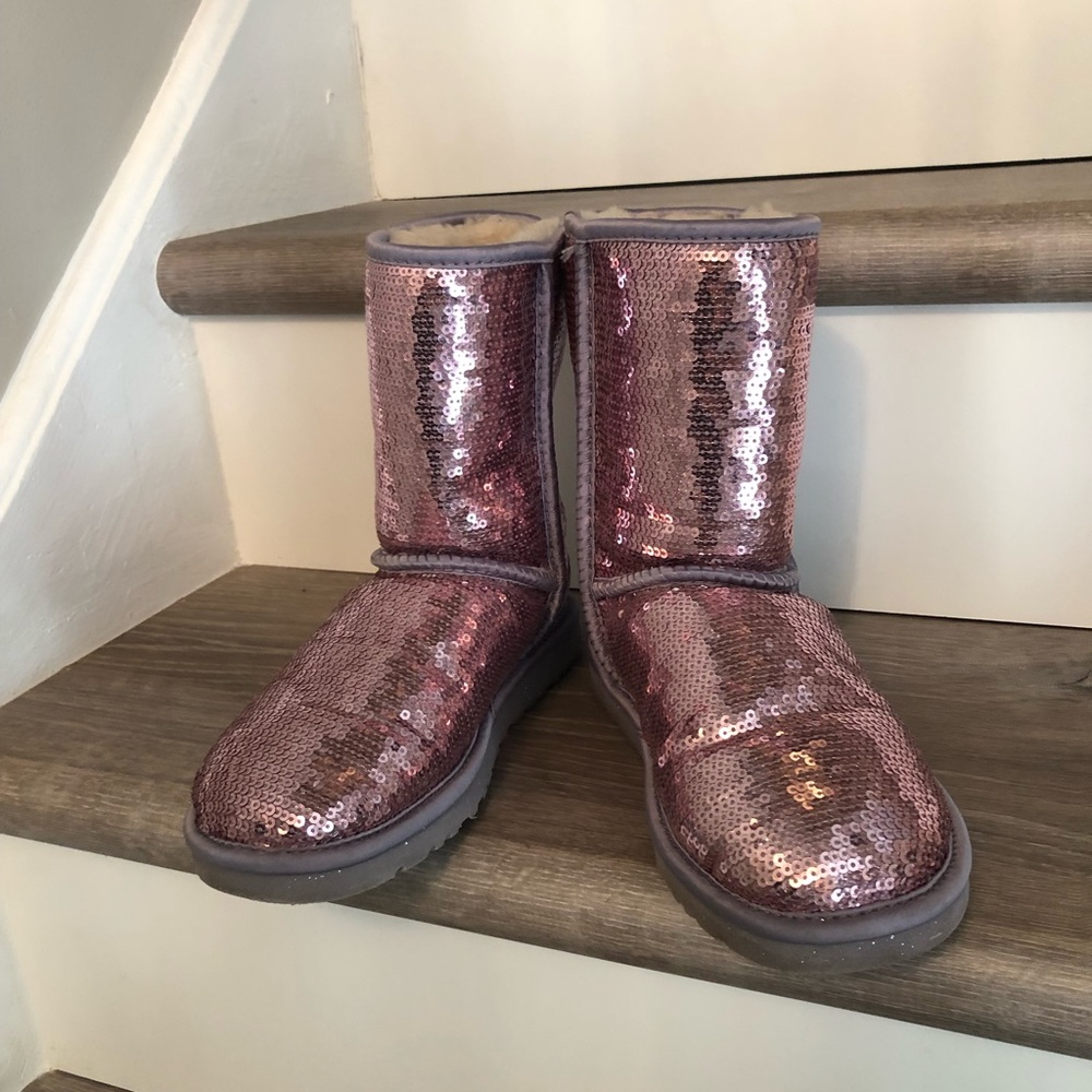 Ugg classic short boot